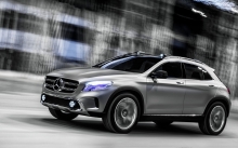  Mercedes-Benz GLA-lass    